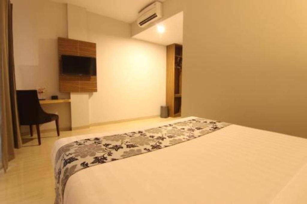Grand Amira Hotel Solo, Azana Hotels Collection Экстерьер фото