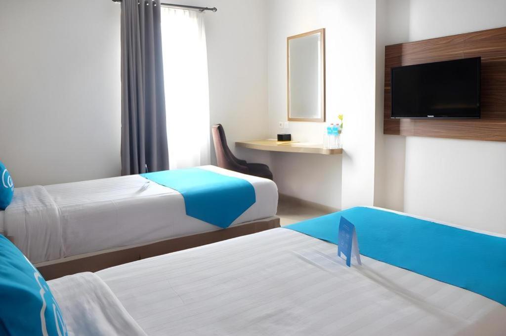 Grand Amira Hotel Solo, Azana Hotels Collection Экстерьер фото
